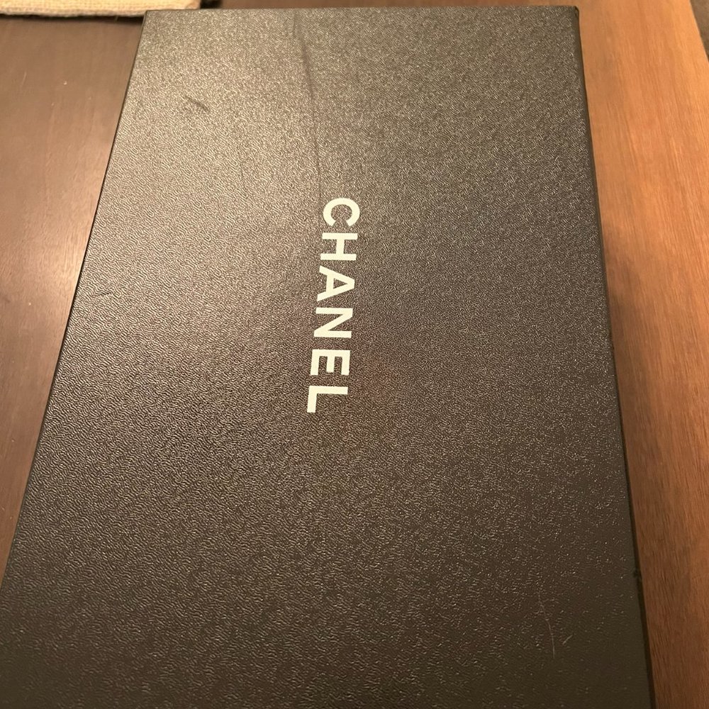 Chanel Size 37 (US 7) Velvet Calfskin Mixed Fibers Sneakers - Picture 6 of 14